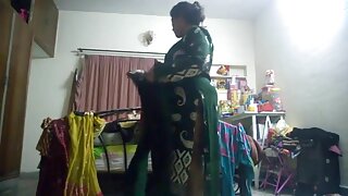 Bạn phim xx thu dam gái, bella