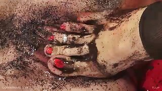 Lần đầu tiên hậu môn thủ dâm xxx