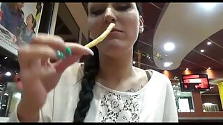 Tóc tina Lưỡi gái xinh thủ dâm xxx lặn bú